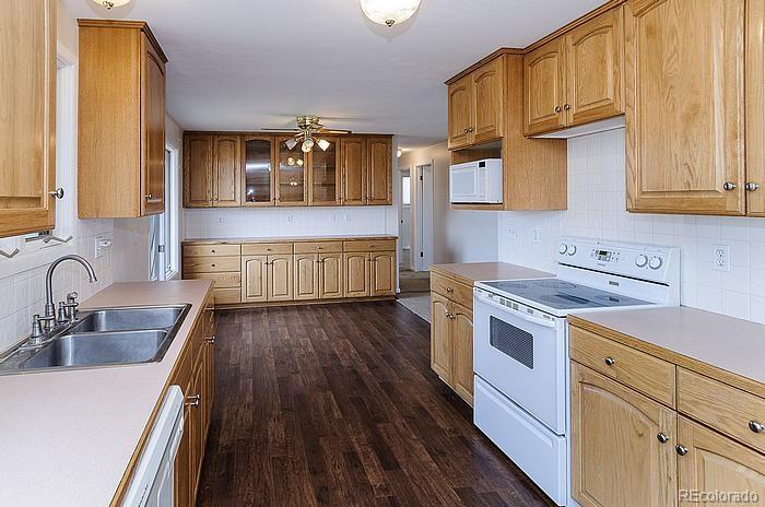 8263 North Saguaro Ridge Road Parker, CO 80138 - Photo 9 of 13 Gallery Image 9