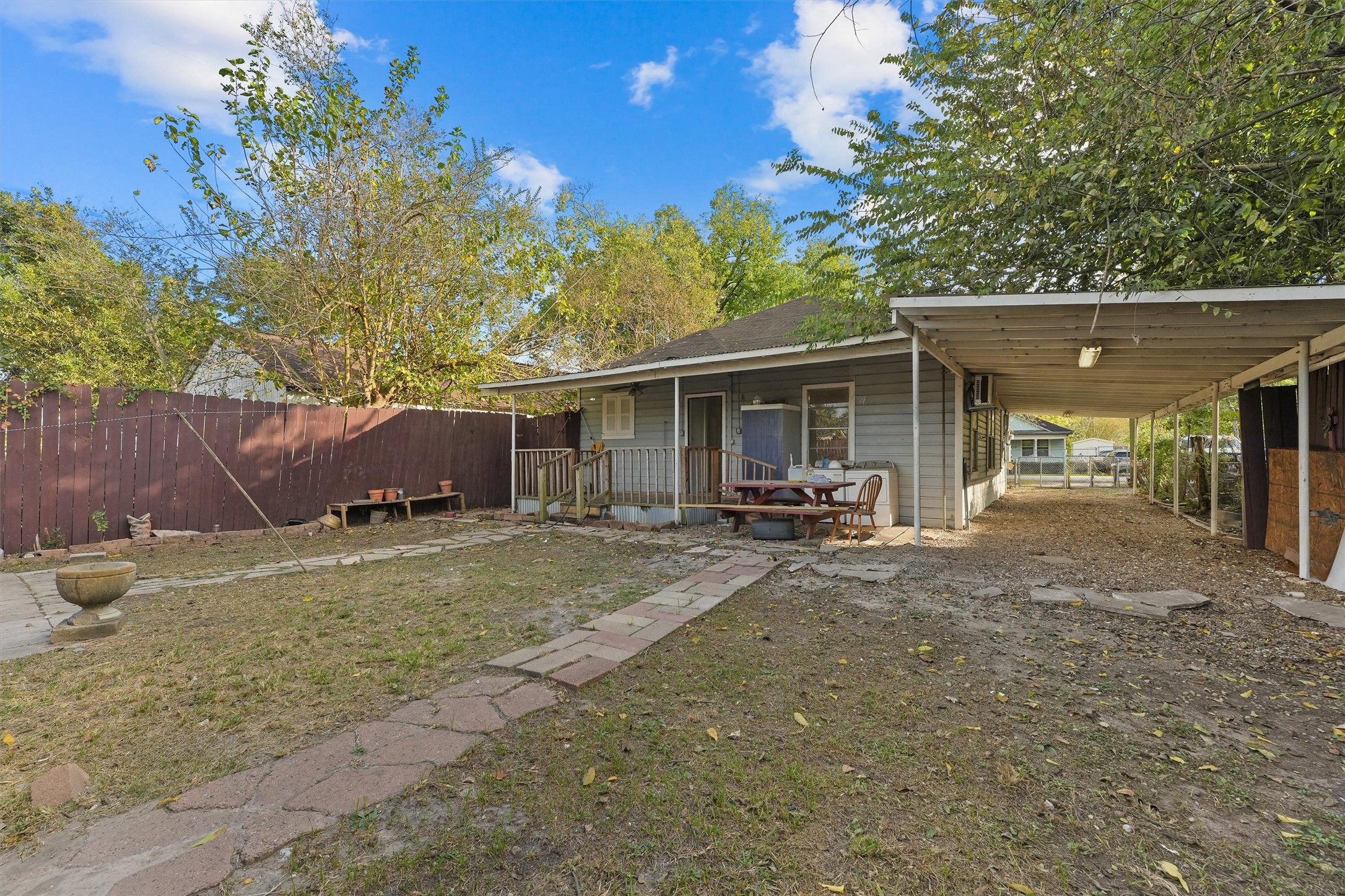 4029 Lucille Street Houston, TX 77026 - Photo 23 of 28 a view of a house with a yard and sitting area