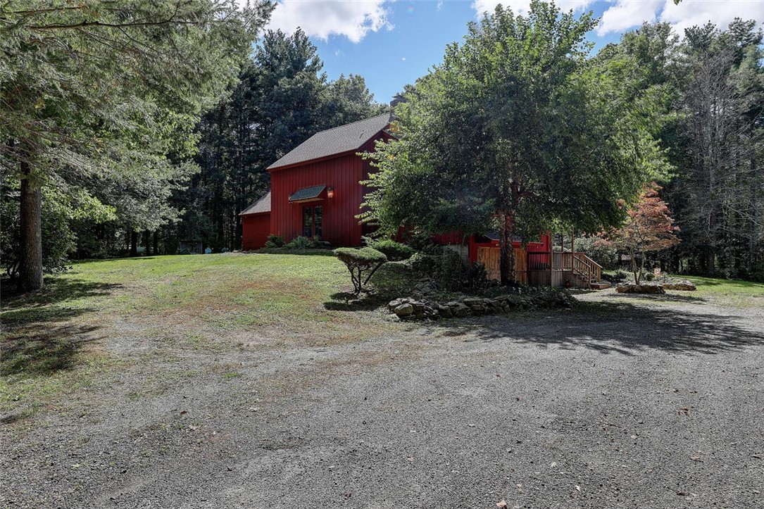112 Pray Hill Road Glocester, RI 02814 - Photo 12 of 37