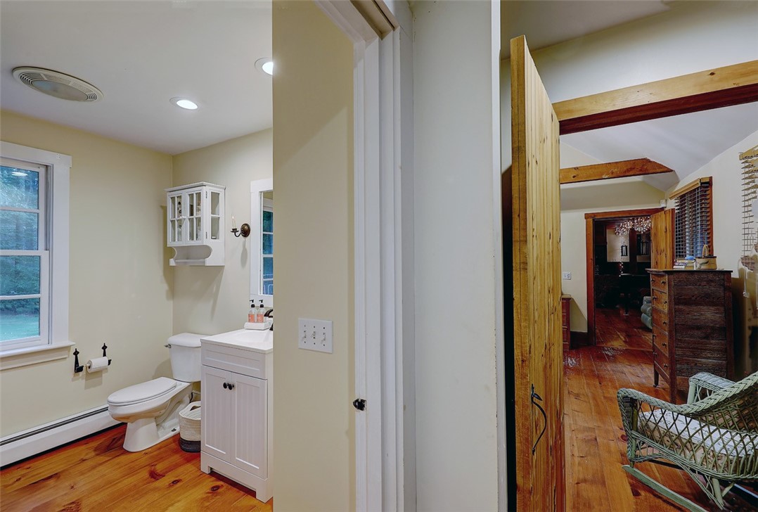 112 Pray Hill Road Glocester, RI 02814 - Photo 23 of 37