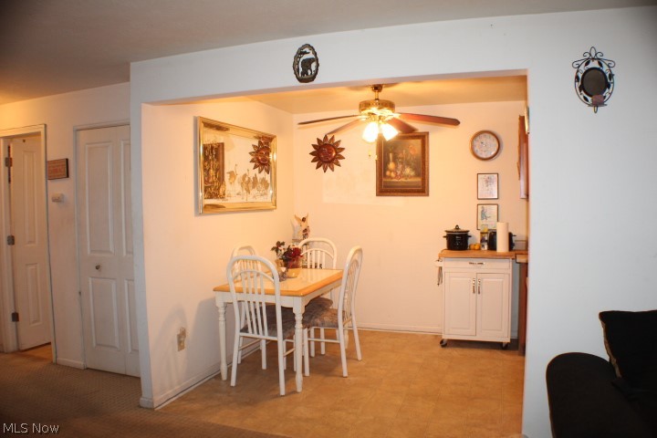 5378 Lee Road, Unit 25 Maple Heights, OH 44137 - Photo 9 of 14 Diningroom
