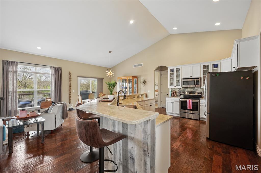 1308 Birch Meadow Drive High Ridge, MO 63049 - Photo 8 of 30