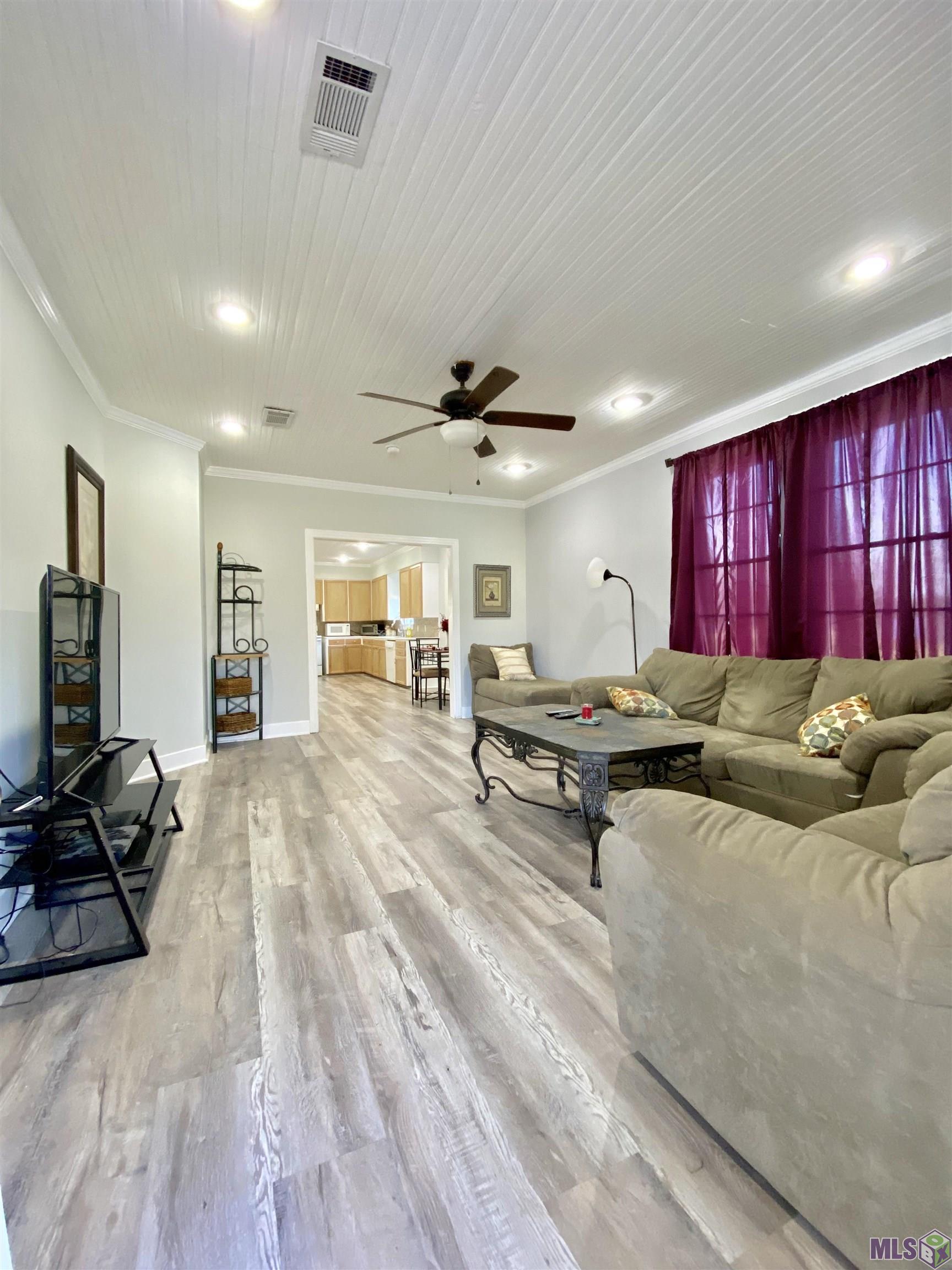 14039 Young Road Gonzales, LA 70737 - Photo 2 of 11