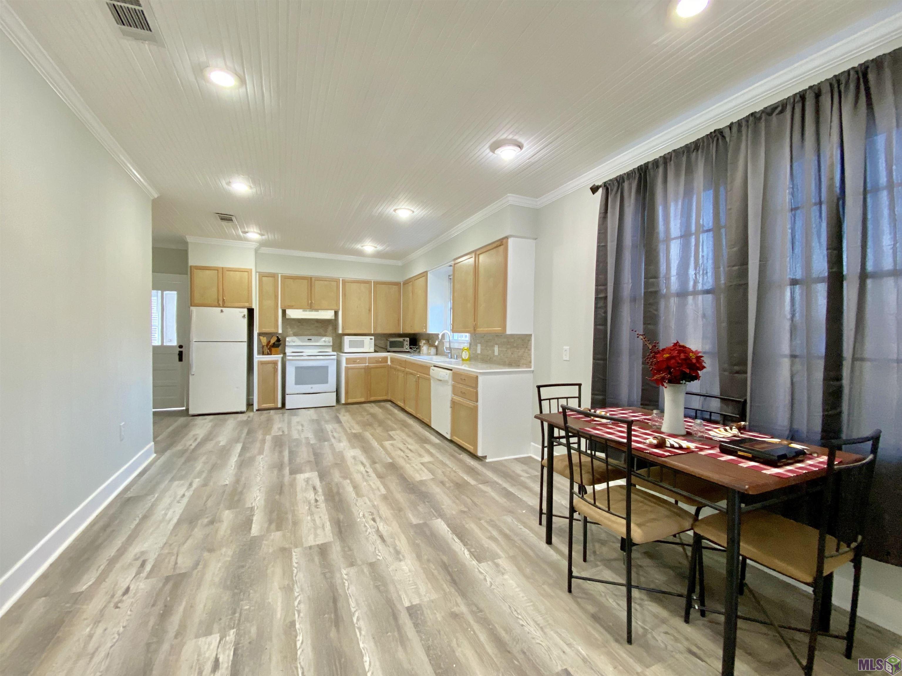 14039 Young Road Gonzales, LA 70737 - Photo 3 of 11