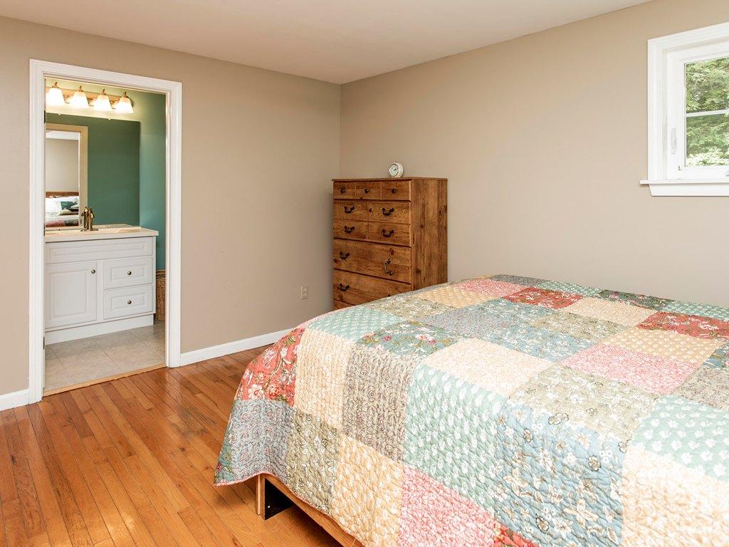 16 Hurricane Road Falmouth, ME 04105 - Photo 25 of 35 IMG_9864