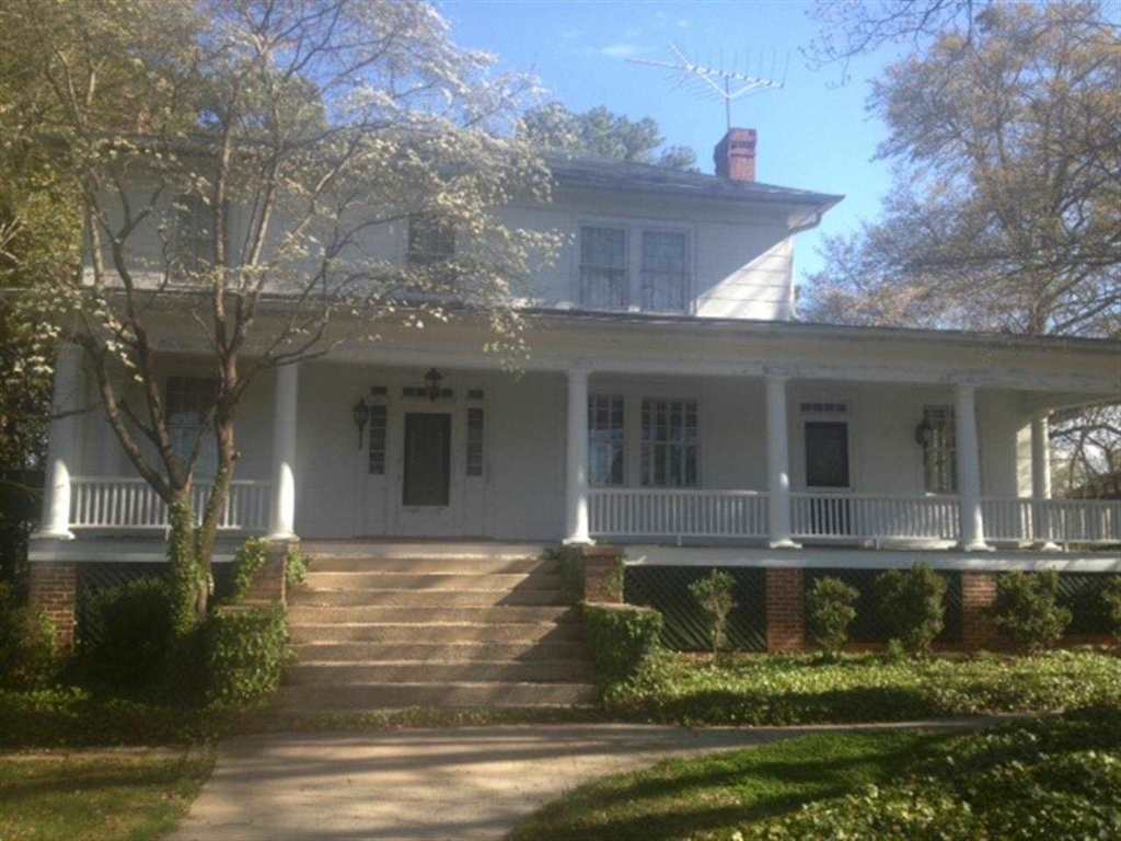 161 East Queen Street Pendleton, SC 29670 - Photo 1 of 14