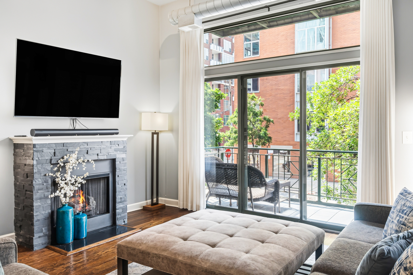 936 West Madison Street, Unit D2 Chicago, IL 60607 - Photo 4 of 21