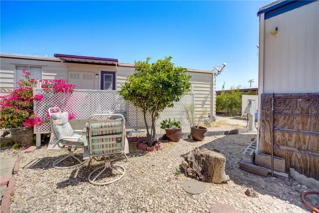 $59,999 | 1095 West McCoy Lane, Unit 27, Santa Maria, CA 93455