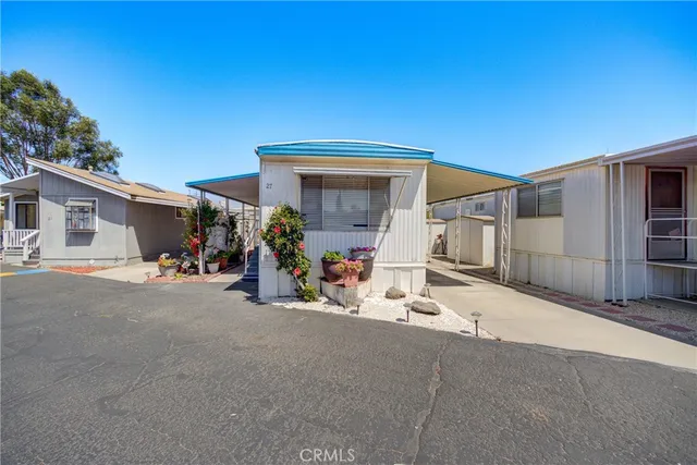 $59,999 | 1095 West McCoy Lane, Unit 27, Santa Maria, CA 93455