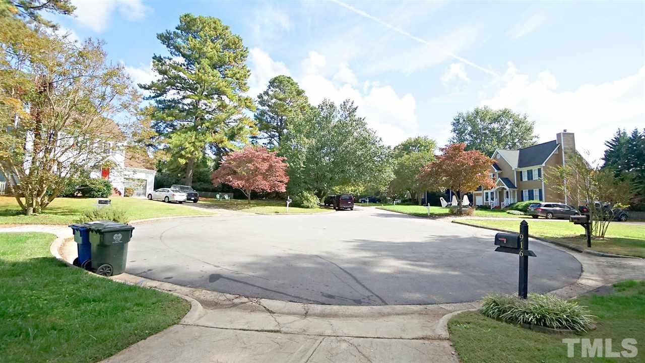 5916 Stable Court Raleigh, NC 27612 - Photo 20 of 30