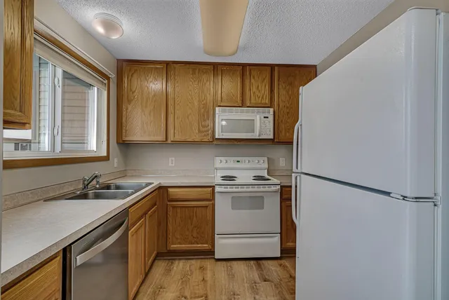 $194,900 | 16102 71st Lane Northeast, Otsego, MN 55330