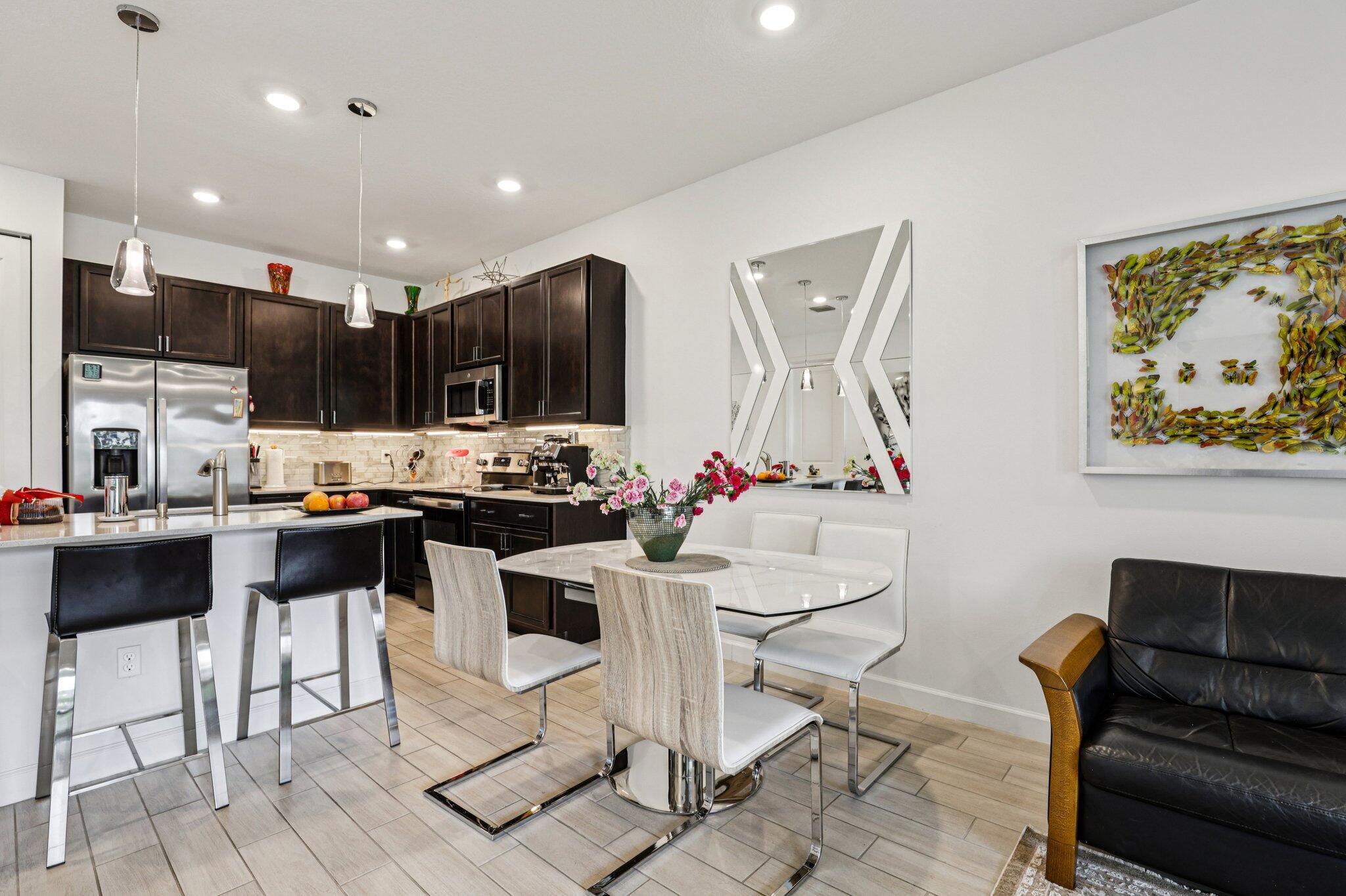 7053 Peters Lane Delray Beach, FL 33446 - Photo 16 of 62 16-web-or-mls-Peters Ln-S1912-016