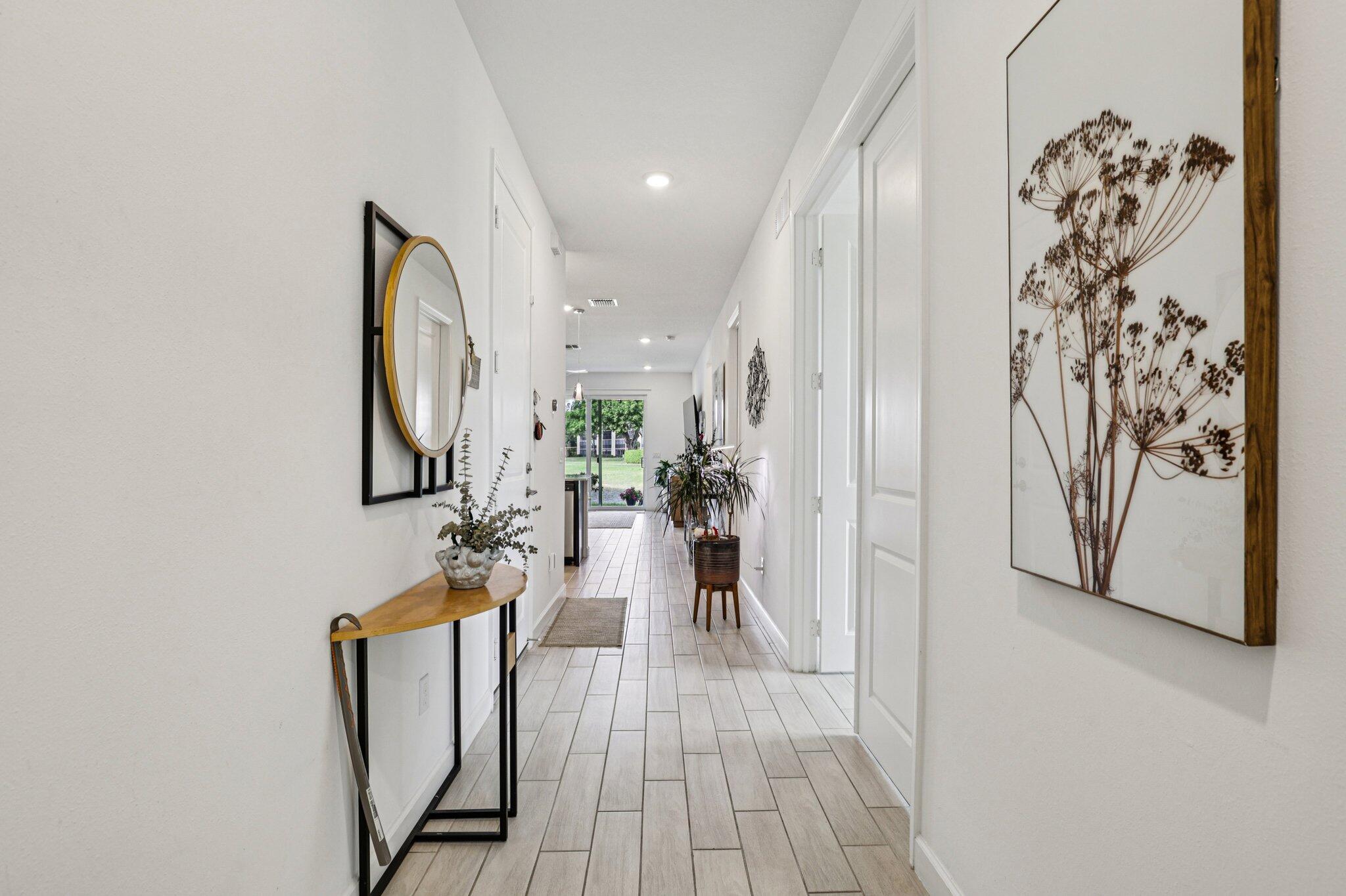 7053 Peters Lane Delray Beach, FL 33446 - Photo 18 of 62 18-web-or-mls-Peters Ln-S1912-018