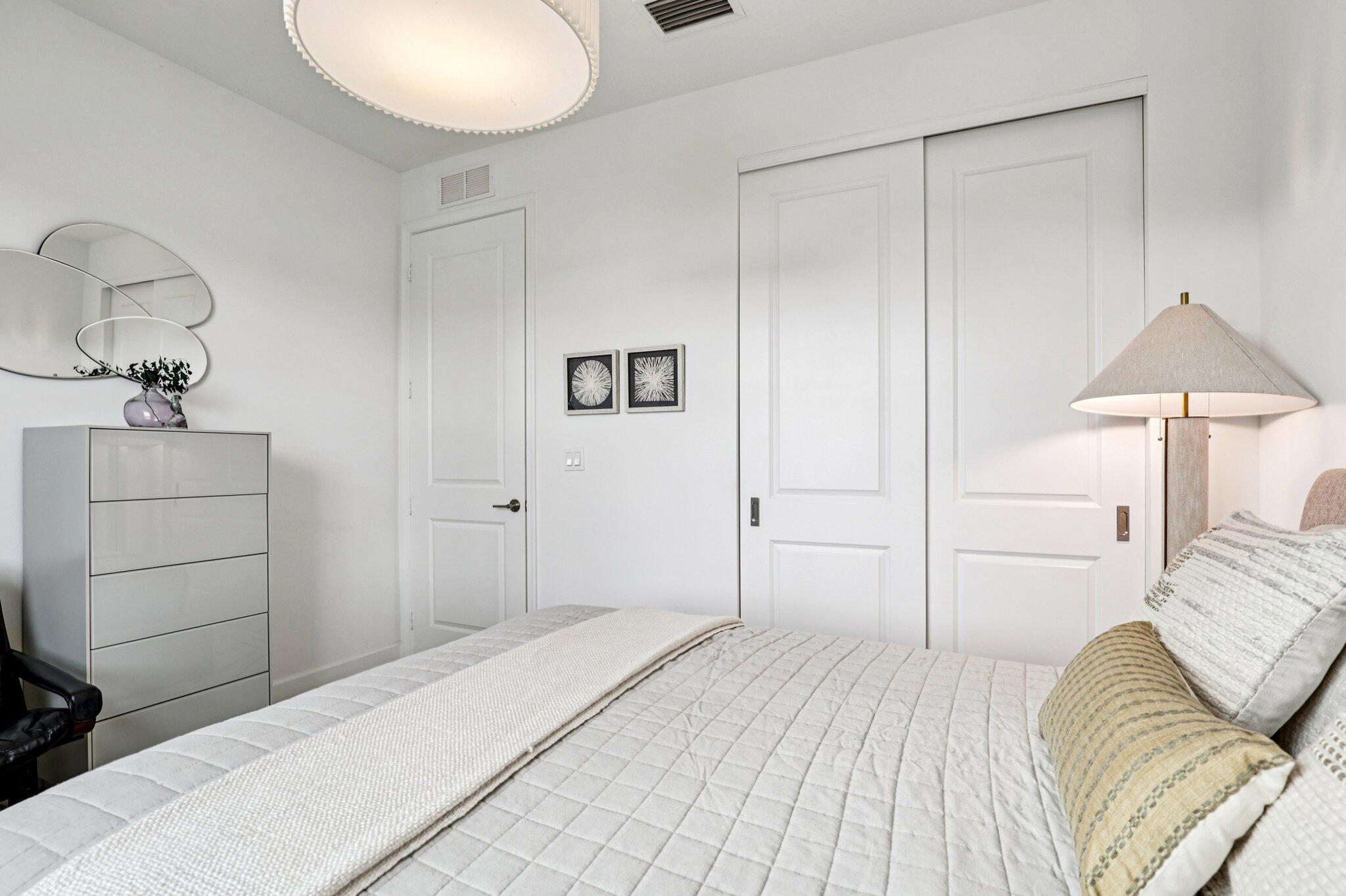 7053 Peters Lane Delray Beach, FL 33446 - Photo 25 of 62 25-web-or-mls-Peters Ln-S1912-025