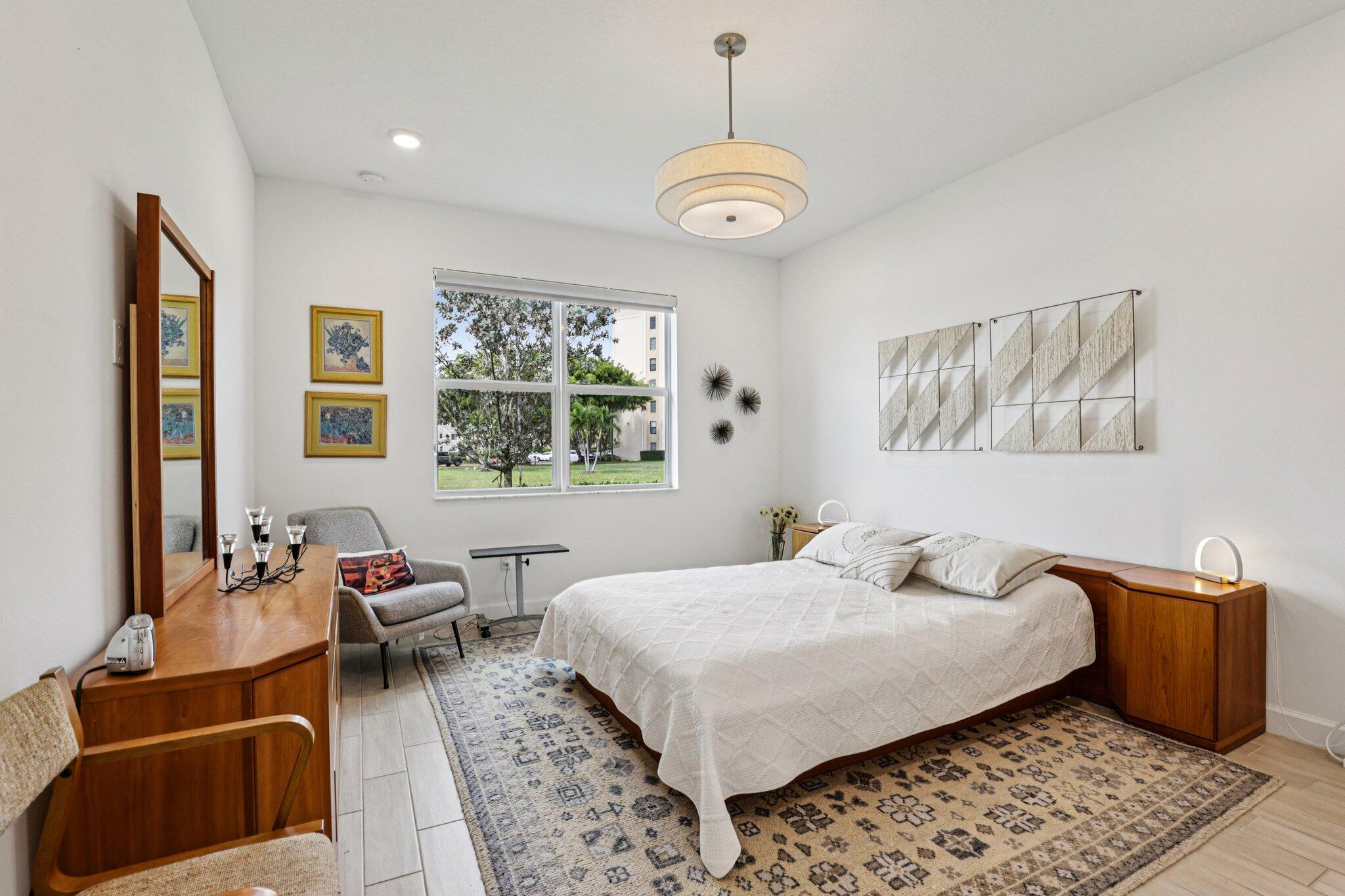 7053 Peters Lane Delray Beach, FL 33446 - Photo 32 of 62 32-web-or-mls-Peters Ln-S1912-032