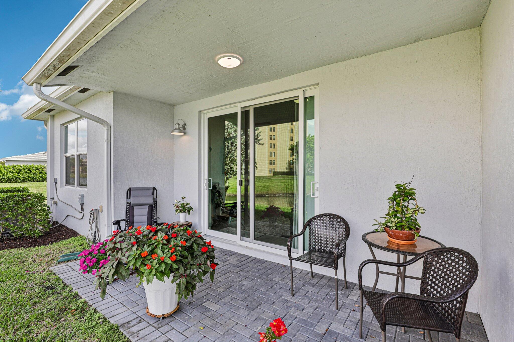 7053 Peters Lane Delray Beach, FL 33446 - Photo 45 of 62 45-web-or-mls-Peters Ln-S1912-045