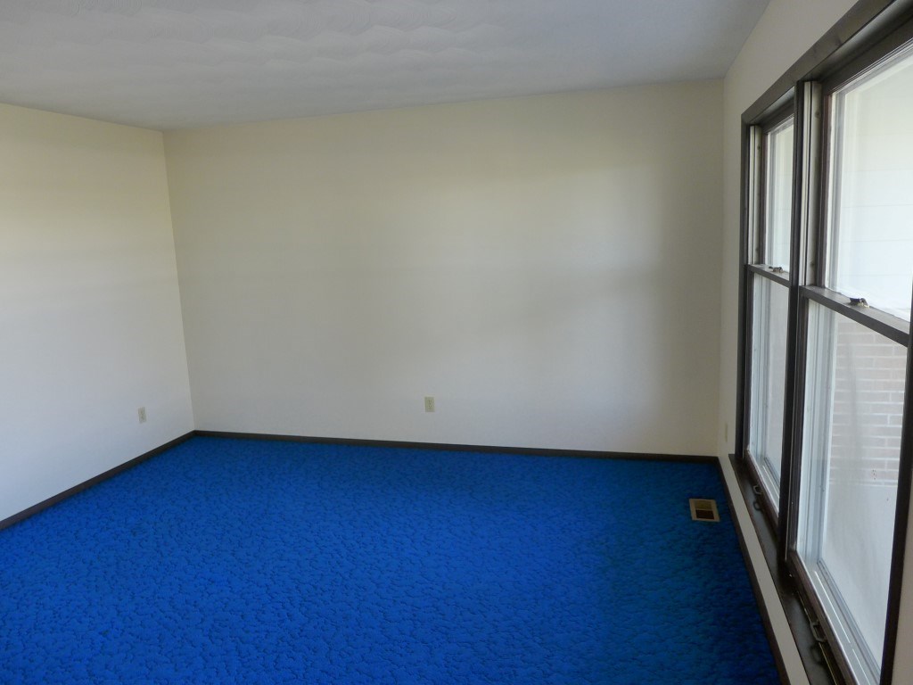 3243 Ziegler Road Loogootee, IN 47553 - Photo 11 of 31