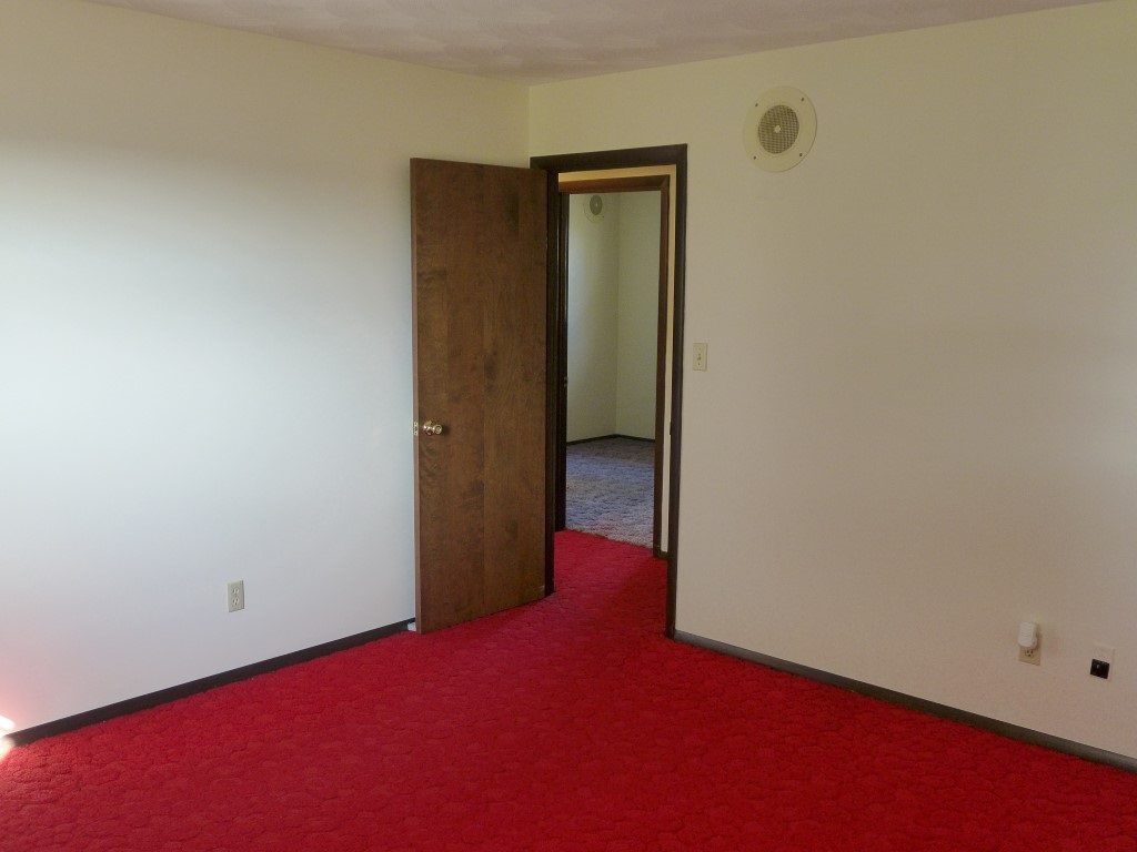 3243 Ziegler Road Loogootee, IN 47553 - Photo 14 of 31