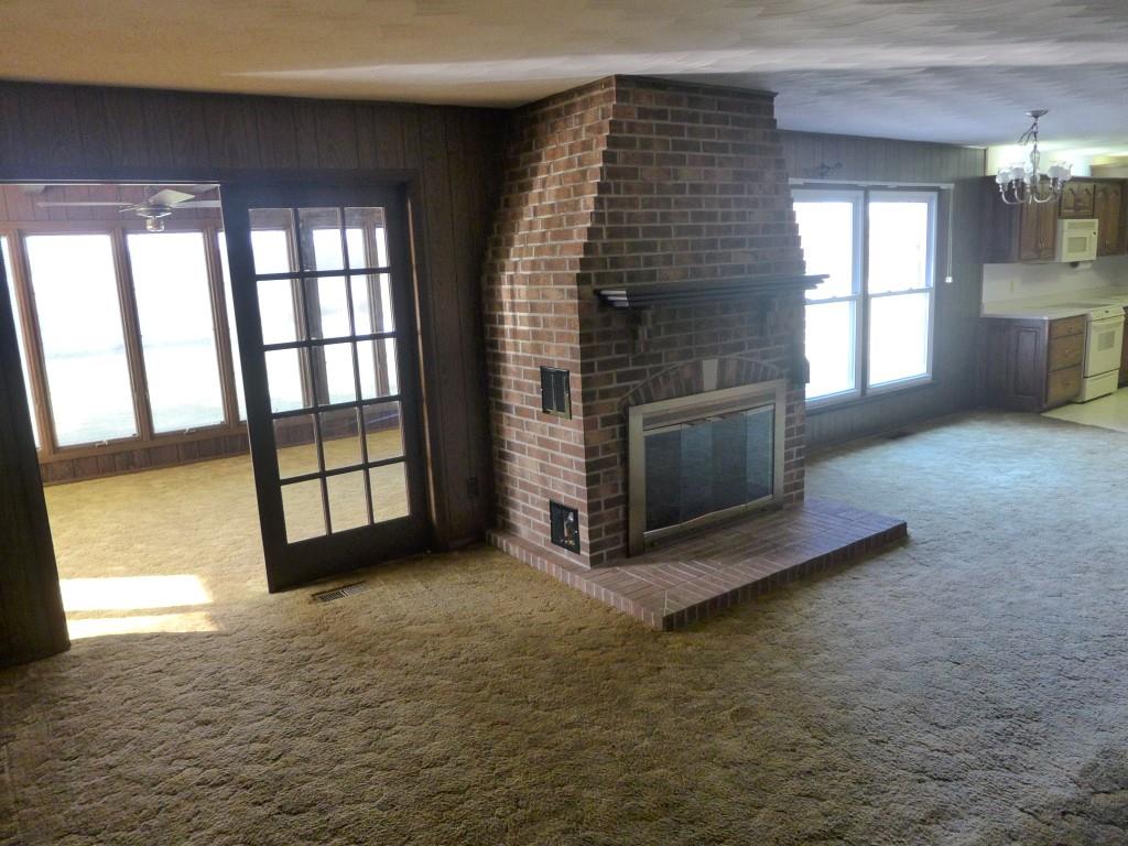 3243 Ziegler Road Loogootee, IN 47553 - Photo 5 of 31