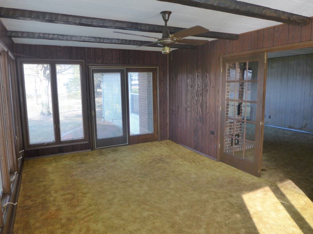 3243 Ziegler Road Loogootee, IN 47553 - Photo 6 of 31