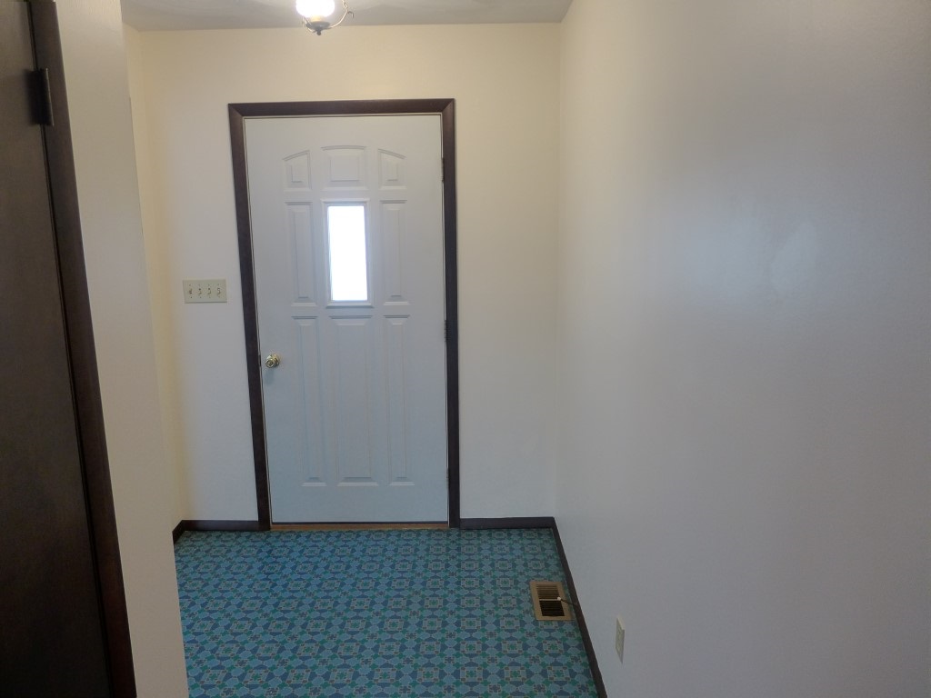3243 Ziegler Road Loogootee, IN 47553 - Photo 9 of 31