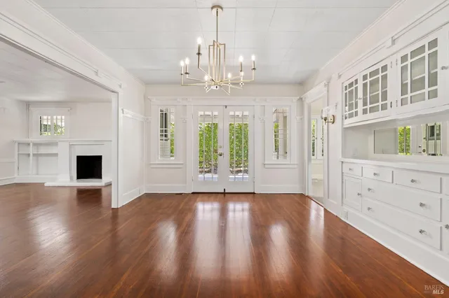 $838,000 | 12900 Highway 101, Hopland, CA 95449