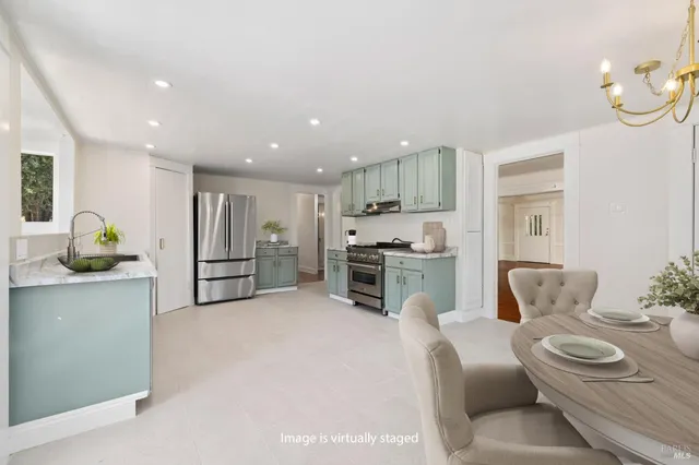 $838,000 | 12900 Highway 101, Hopland, CA 95449