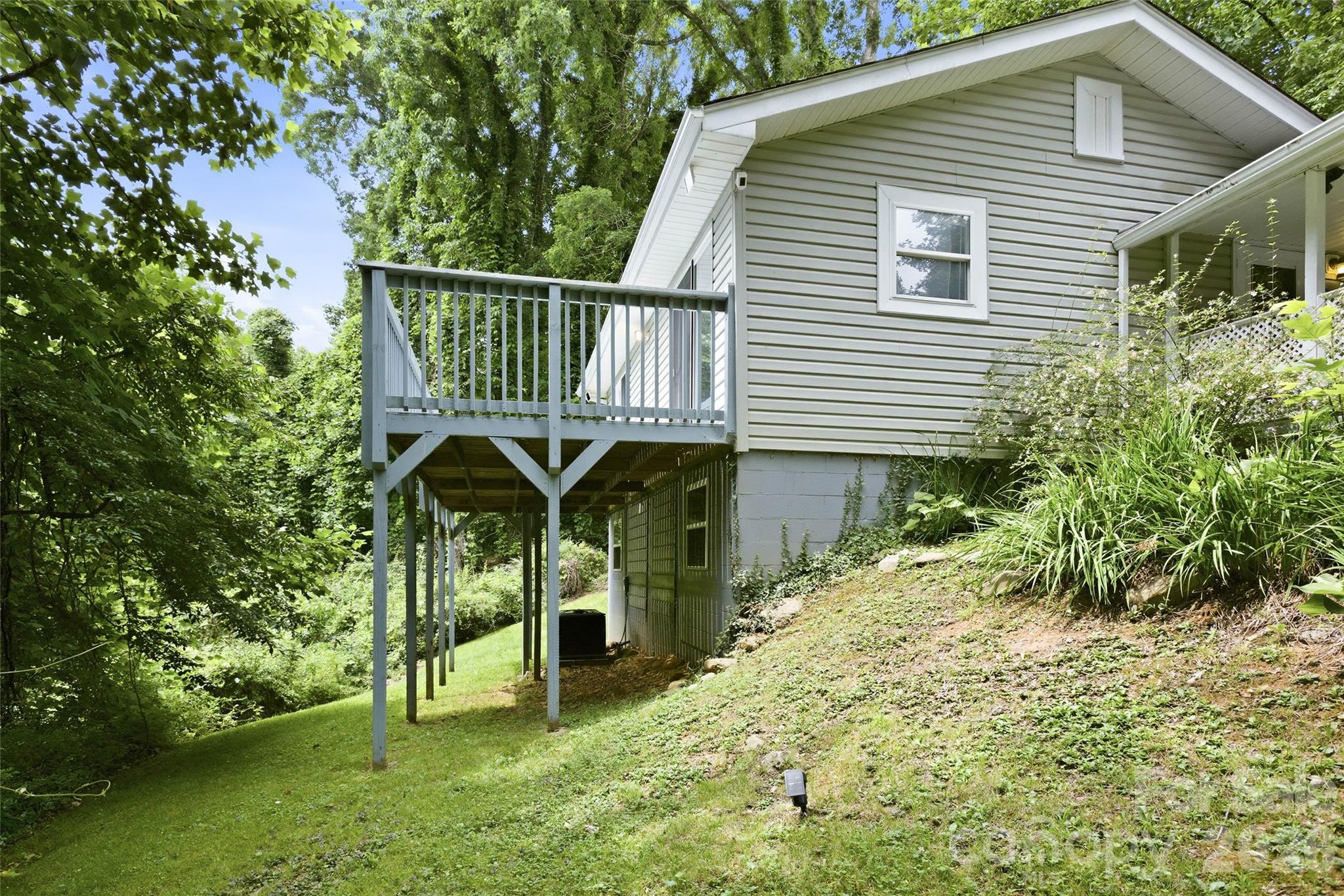 83 East View Street Marion, NC 28752 - Photo 22 of 45