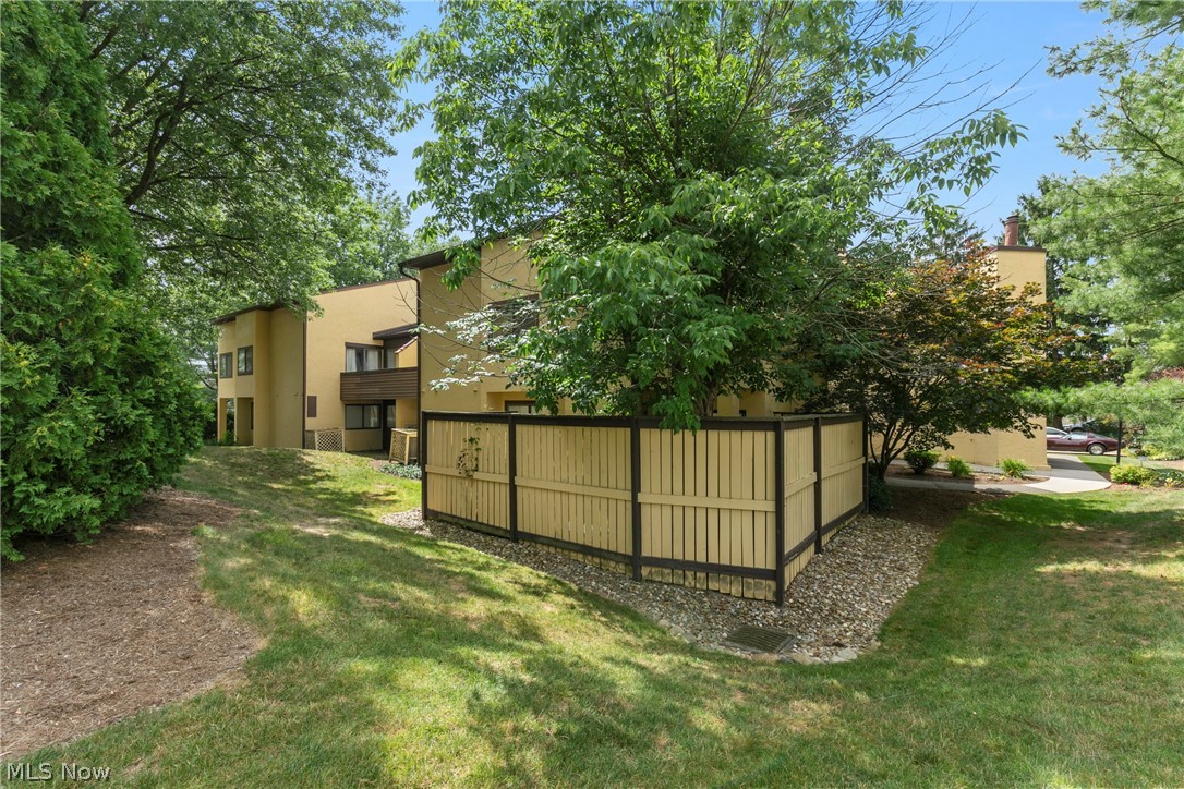 1028 Hampton Ridge Drive Akron, OH 44313 - Photo 25 of 30