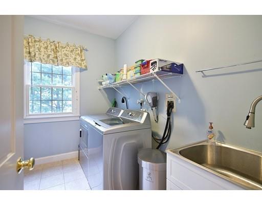 12 Carriage Hill Road Hopkinton, MA 01748 - Photo 33 of 42 Gallery Image 33