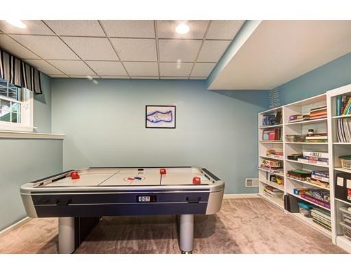 12 Carriage Hill Road Hopkinton, MA 01748 - Photo 38 of 42 Gallery Image 38