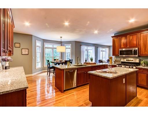 12 Carriage Hill Road Hopkinton, MA 01748 - Photo 10 of 42 Gallery Image 10