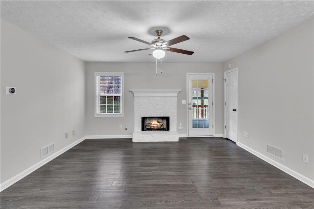 1900 Tribble Ridge Drive Lawrenceville, GA 30045 - Photo 7 of 63