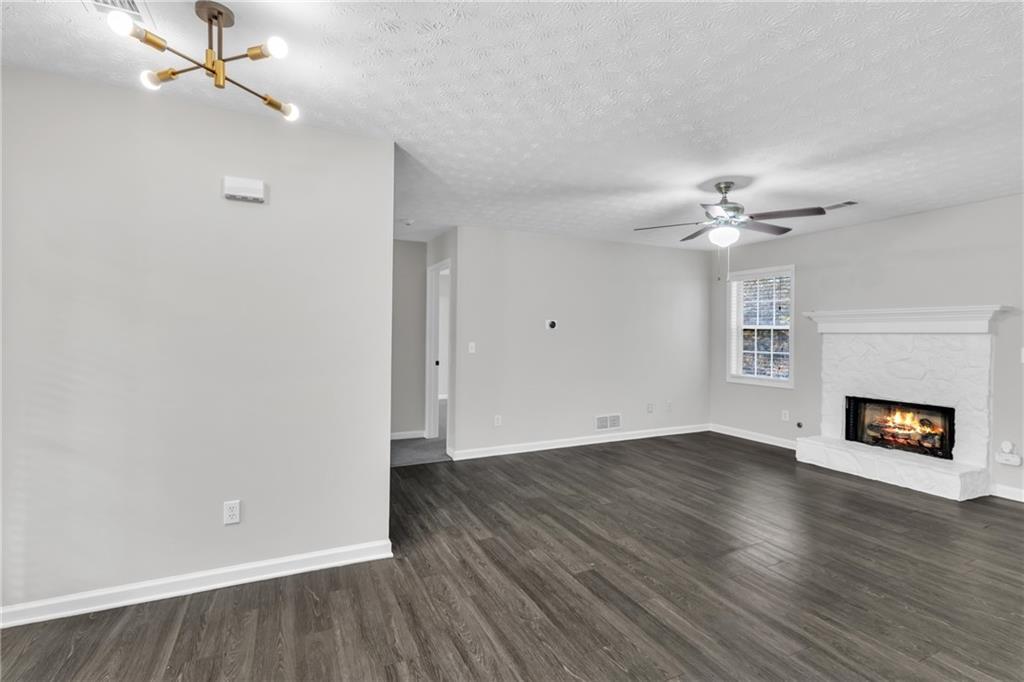 1900 Tribble Ridge Drive Lawrenceville, GA 30045 - Photo 8 of 63