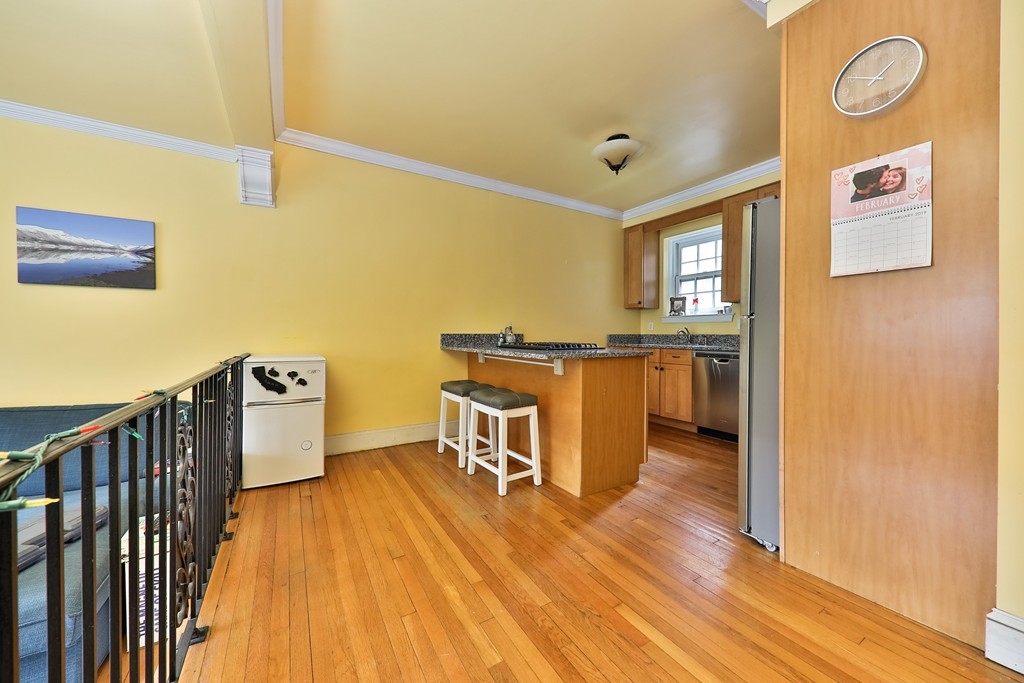 31 Park Street, Unit 1 Brookline, MA 02446 - Photo 6 of 13