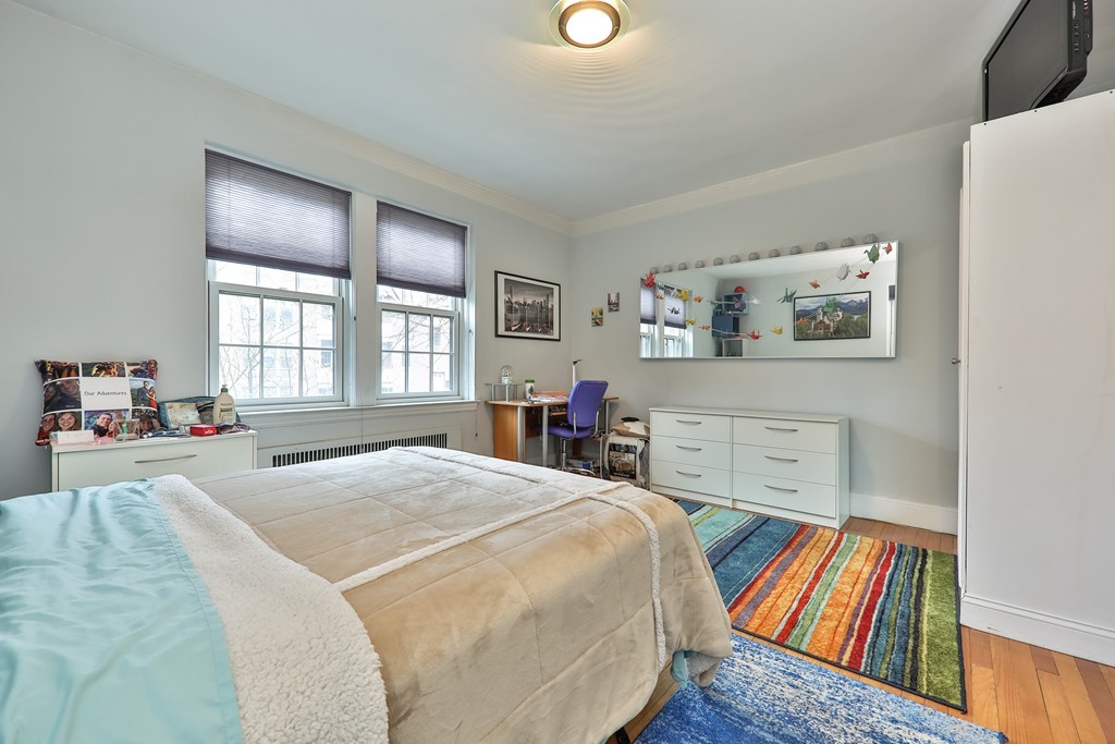 31 Park Street, Unit 1 Brookline, MA 02446 - Photo 10 of 13