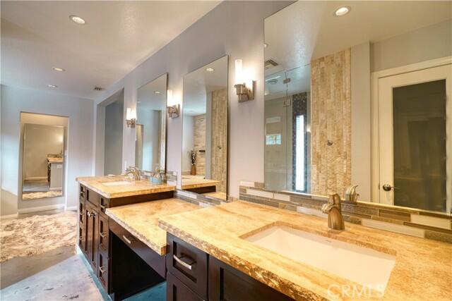 68730 Panorama Road Cathedral City, CA 92234 - Photo 15 of 53 panorama bathroom main