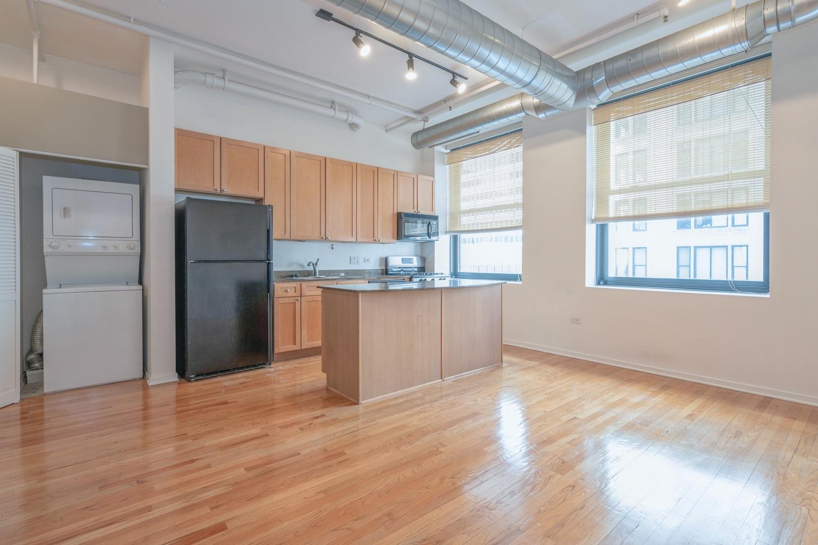 6 East Monroe Street, Unit 601 Chicago, IL 60603 - Photo 7 of 8