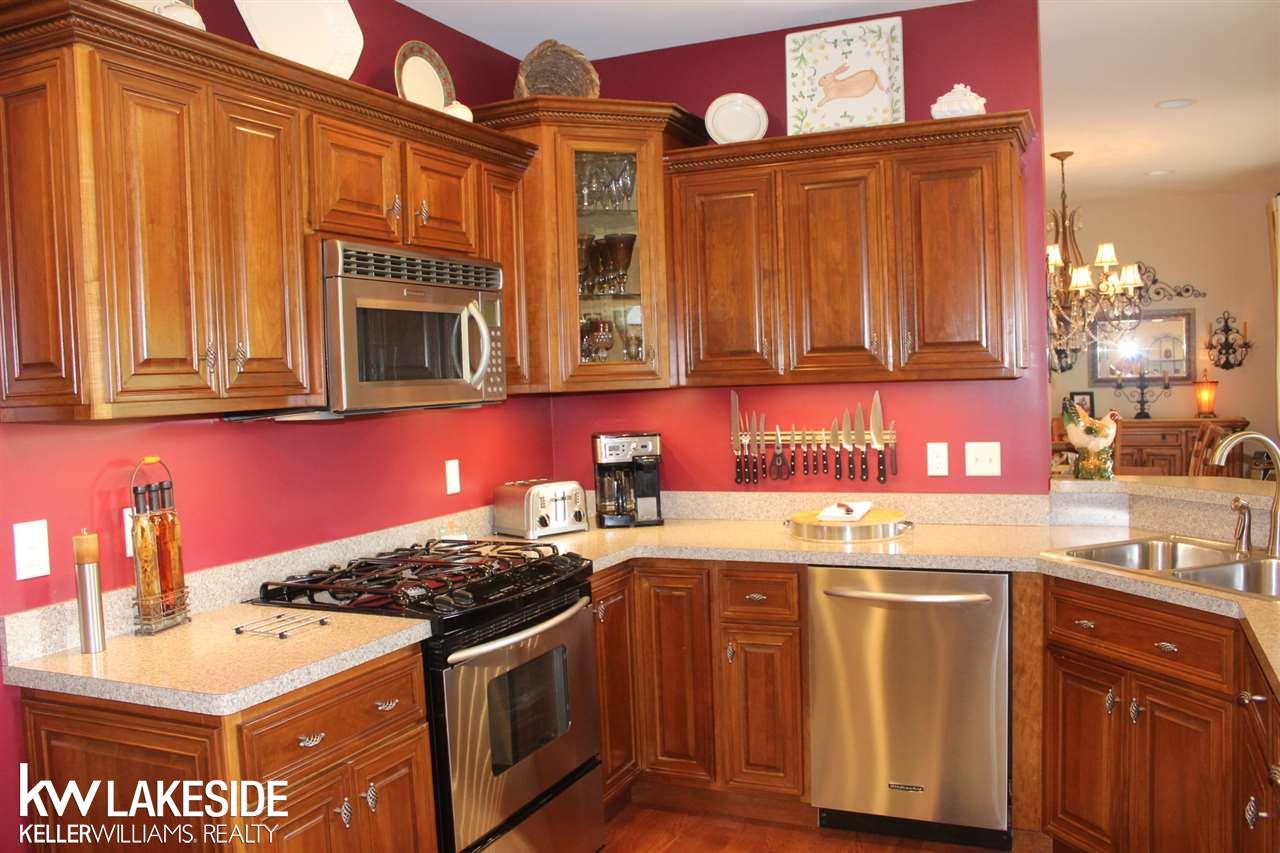 14411 Tubspring Road Allenton, MI 48002 - Photo 9 of 59 31298298-8.JPG