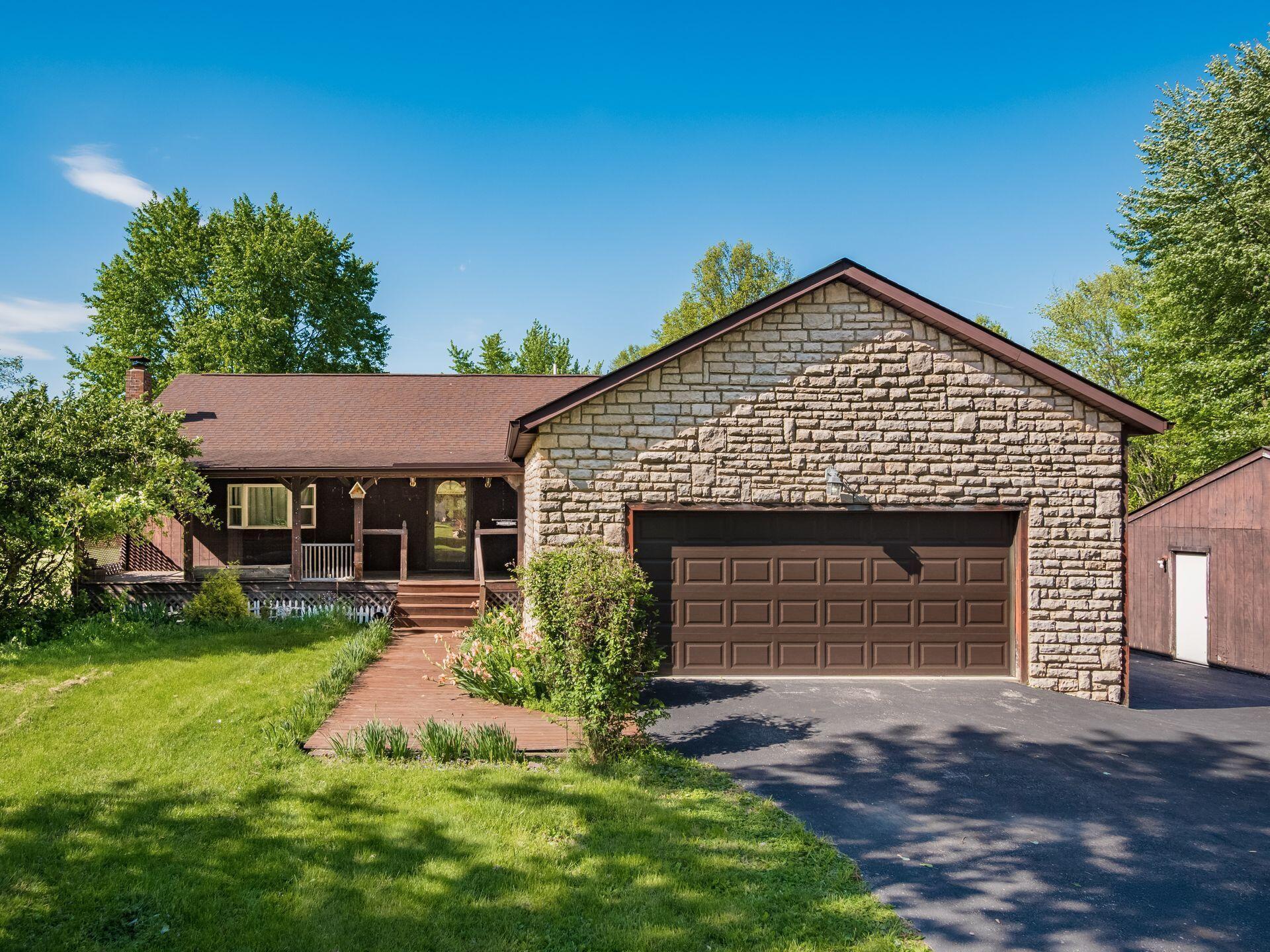 2084 Bunty Station Road Delaware, OH 43015 - Photo 5 of 49