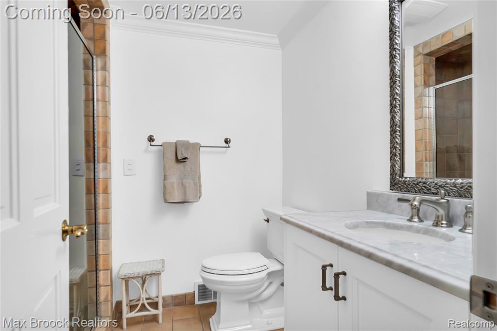 2620 Wendover Road Bloomfield Hills, MI 48302 - Photo 32 of 56