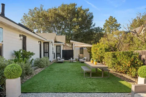 $1,675,000 | 1316 Sulphur Springs Avenue, St. Helena, CA 94574