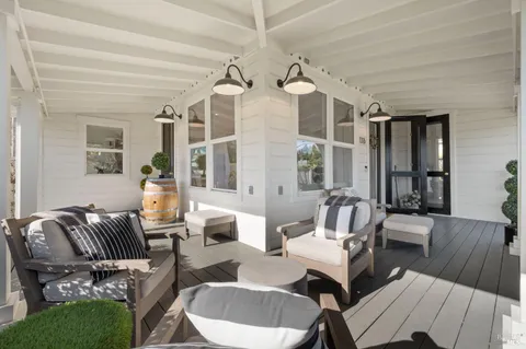 $1,675,000 | 1316 Sulphur Springs Avenue, St. Helena, CA 94574