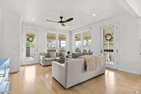 $1,675,000 | 1316 Sulphur Springs Avenue, St. Helena, CA 94574