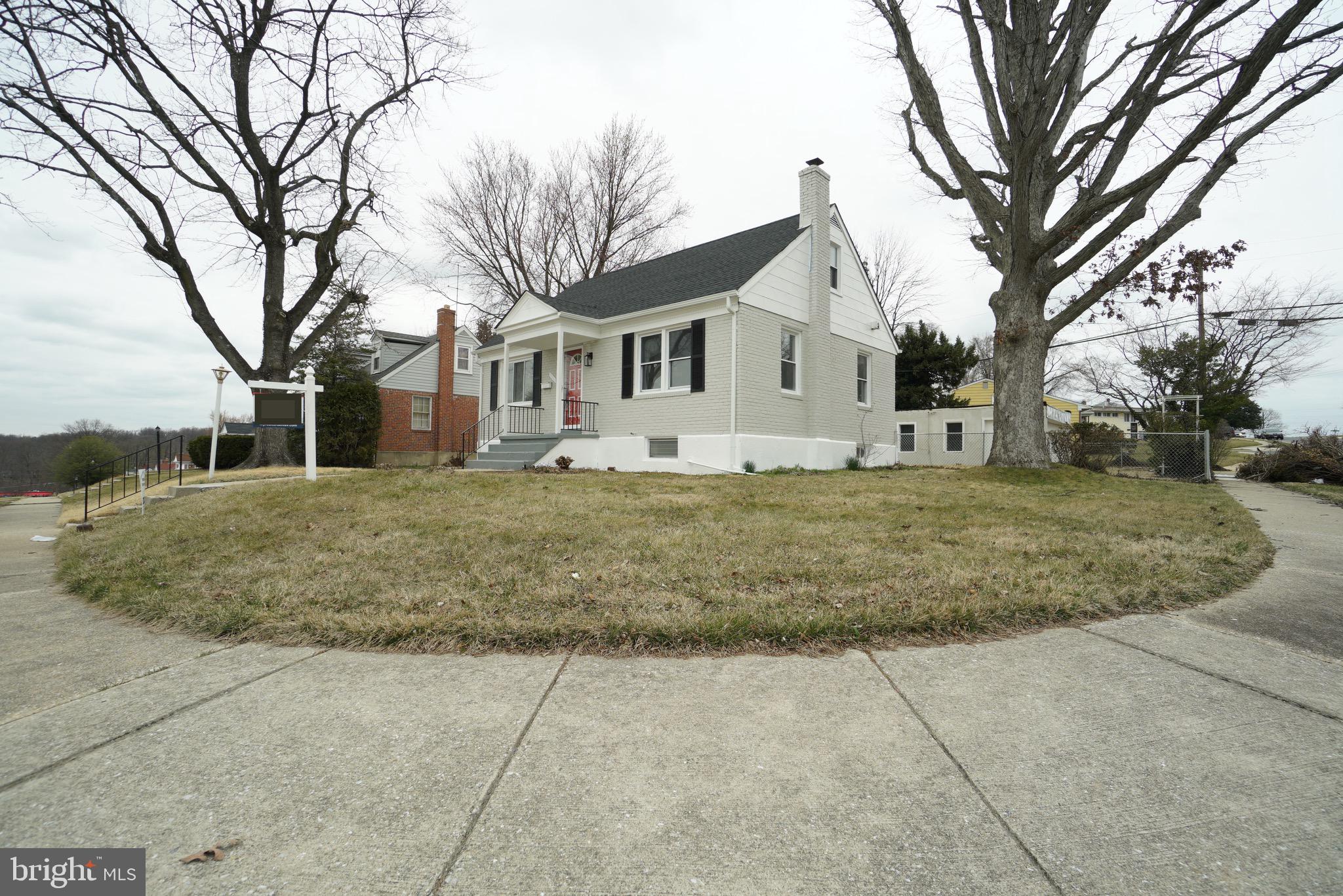 3501 Hillsmere Road Baltimore, MD 21207 - Photo 2 of 41