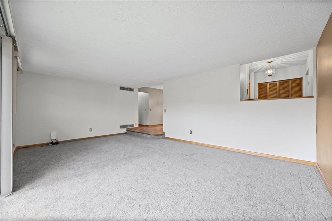 2 High Gate Trail, Unit 2 Perinton, NY 14450 - Photo 24 of 47