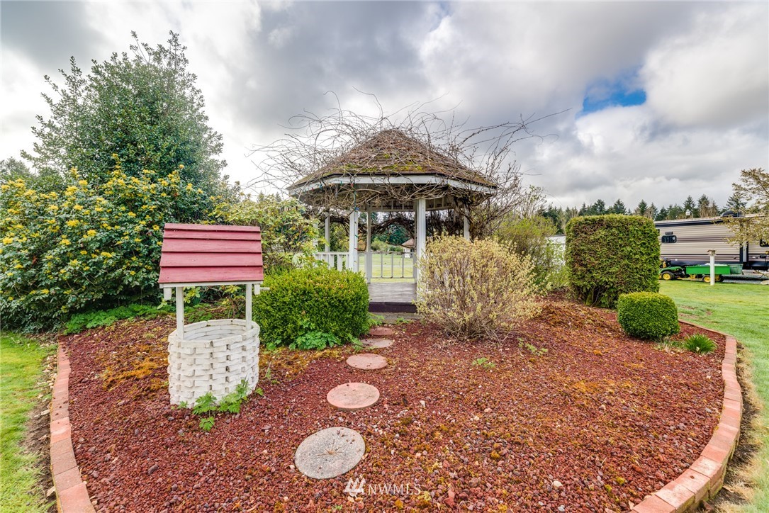 3914 Meridian Road Southeast Olympia, WA 98513 - Photo 21 of 25 Gallery Image 21