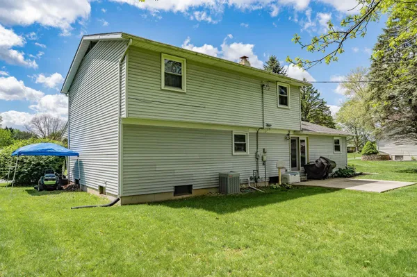 $265,000 | 8131 Welsch Drive, Fort Wayne, IN 46815