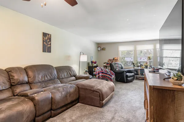 $265,000 | 8131 Welsch Drive, Fort Wayne, IN 46815