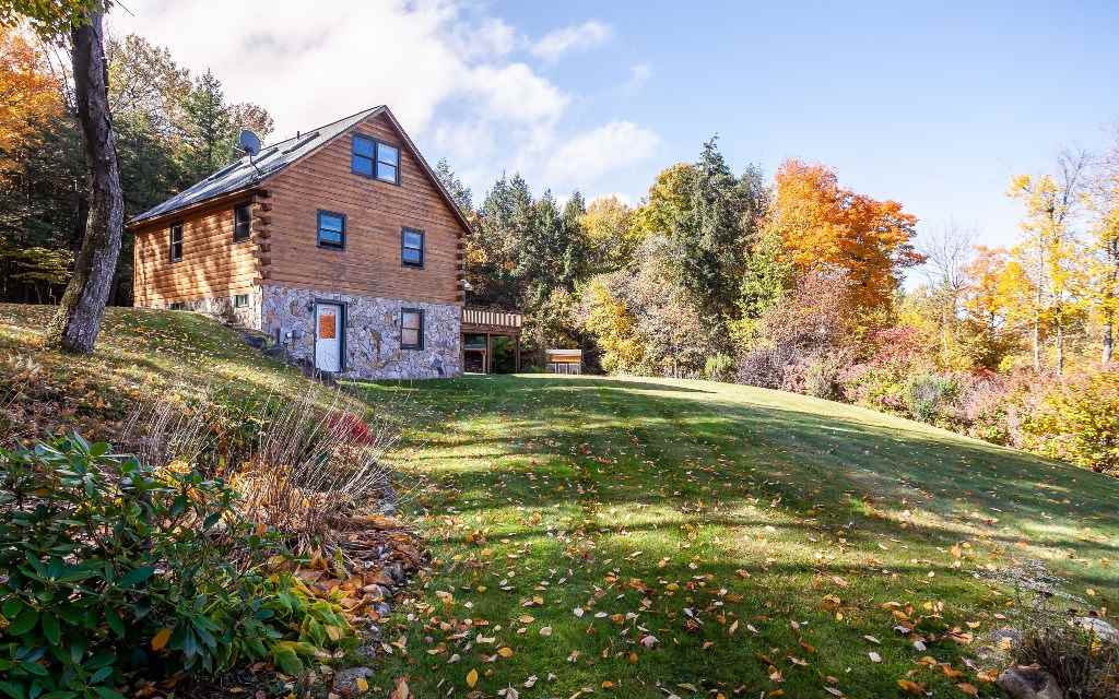 210 Hurricane Road Westmoreland, NH 03467 - Photo 6 of 38